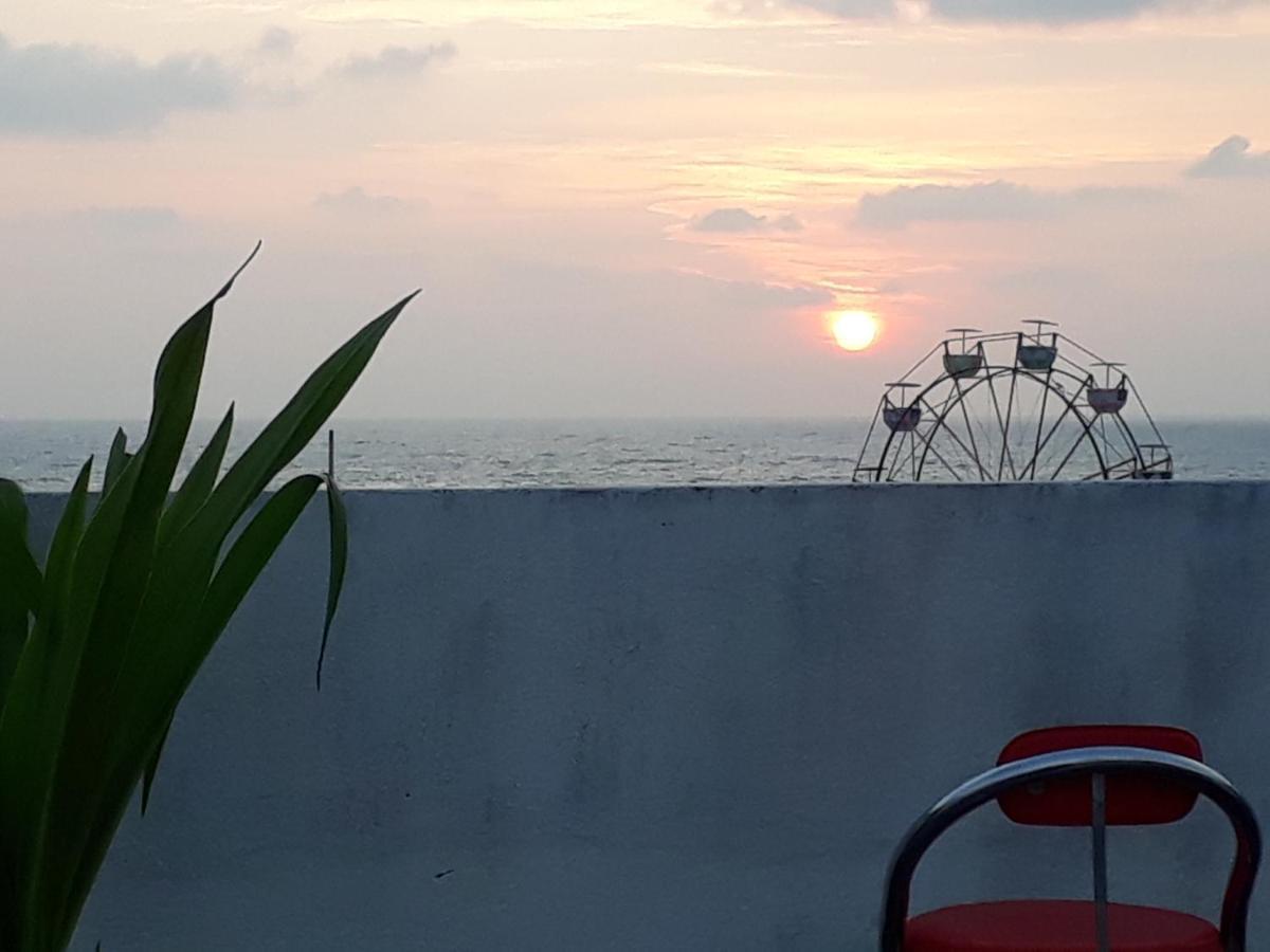 Kolam Elliots Beach Τσενάι Εξωτερικό φωτογραφία